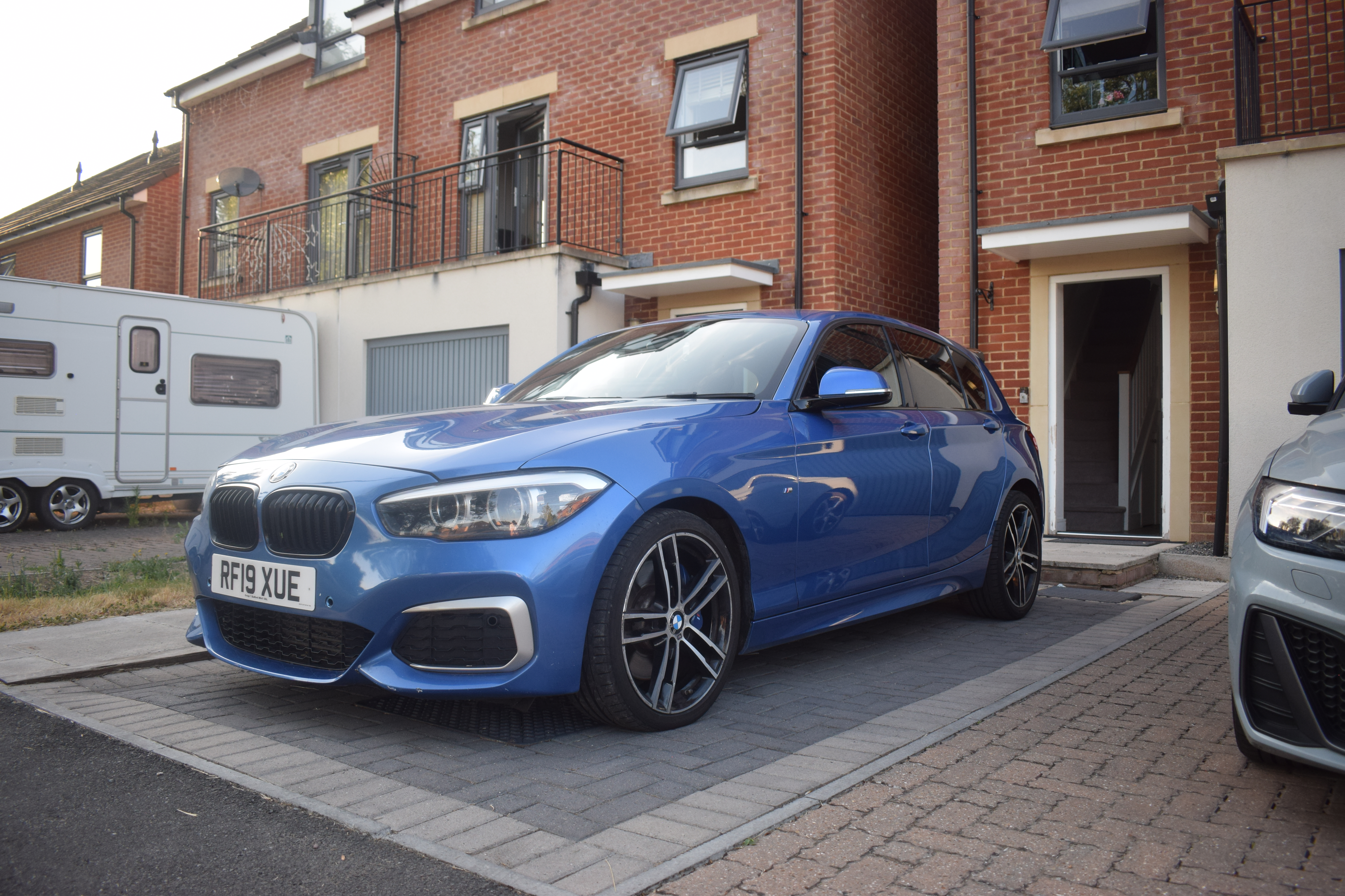 BMW 120d, front three-quarter, after detail