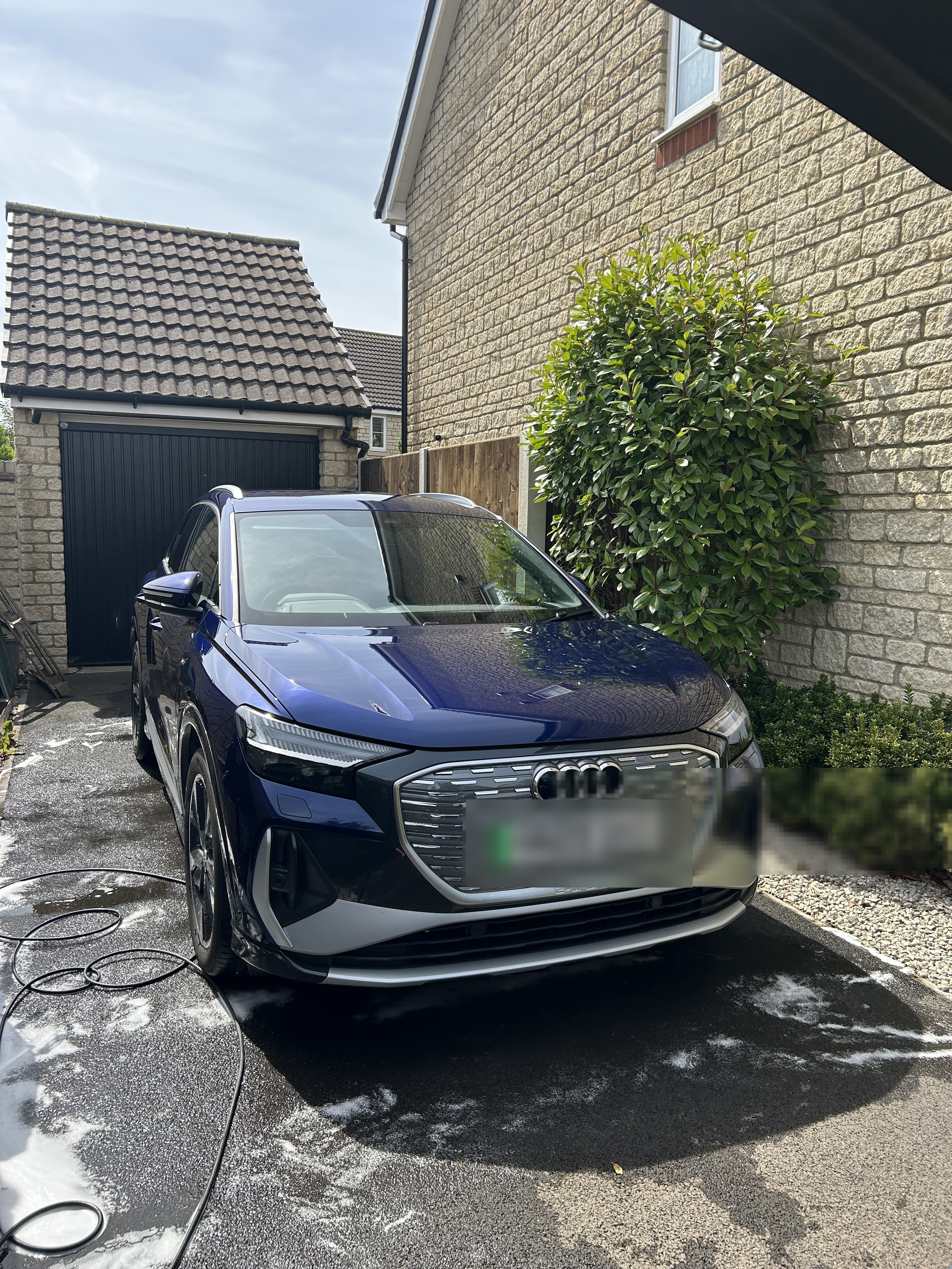 Audi Q3, front three-quarter, after detail