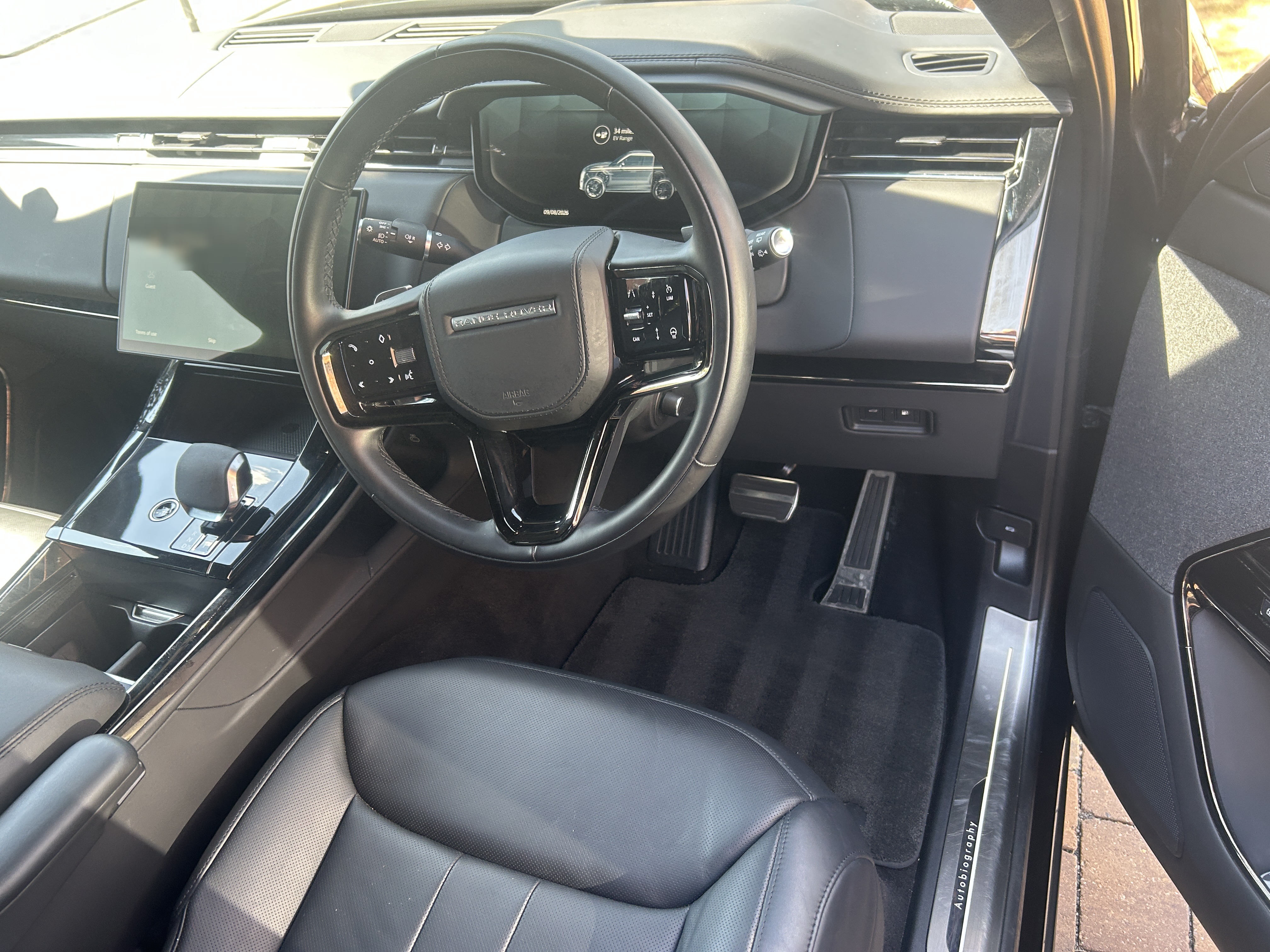 Range Rover interior after detail